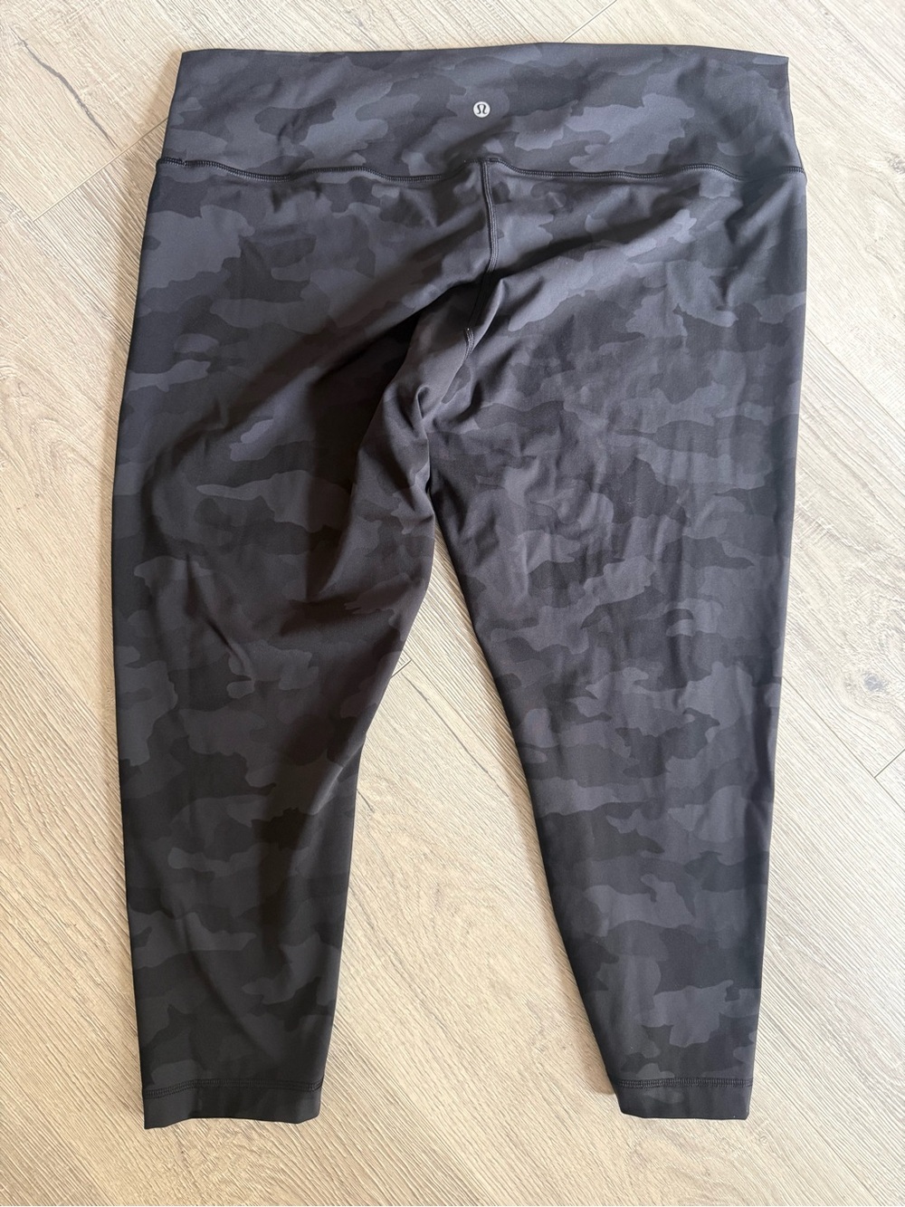 lululemon athletica womens Black Camo Leggings